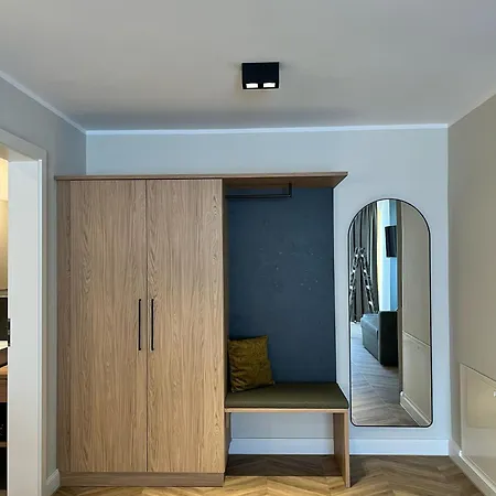 Pflugsmuehle Otel *